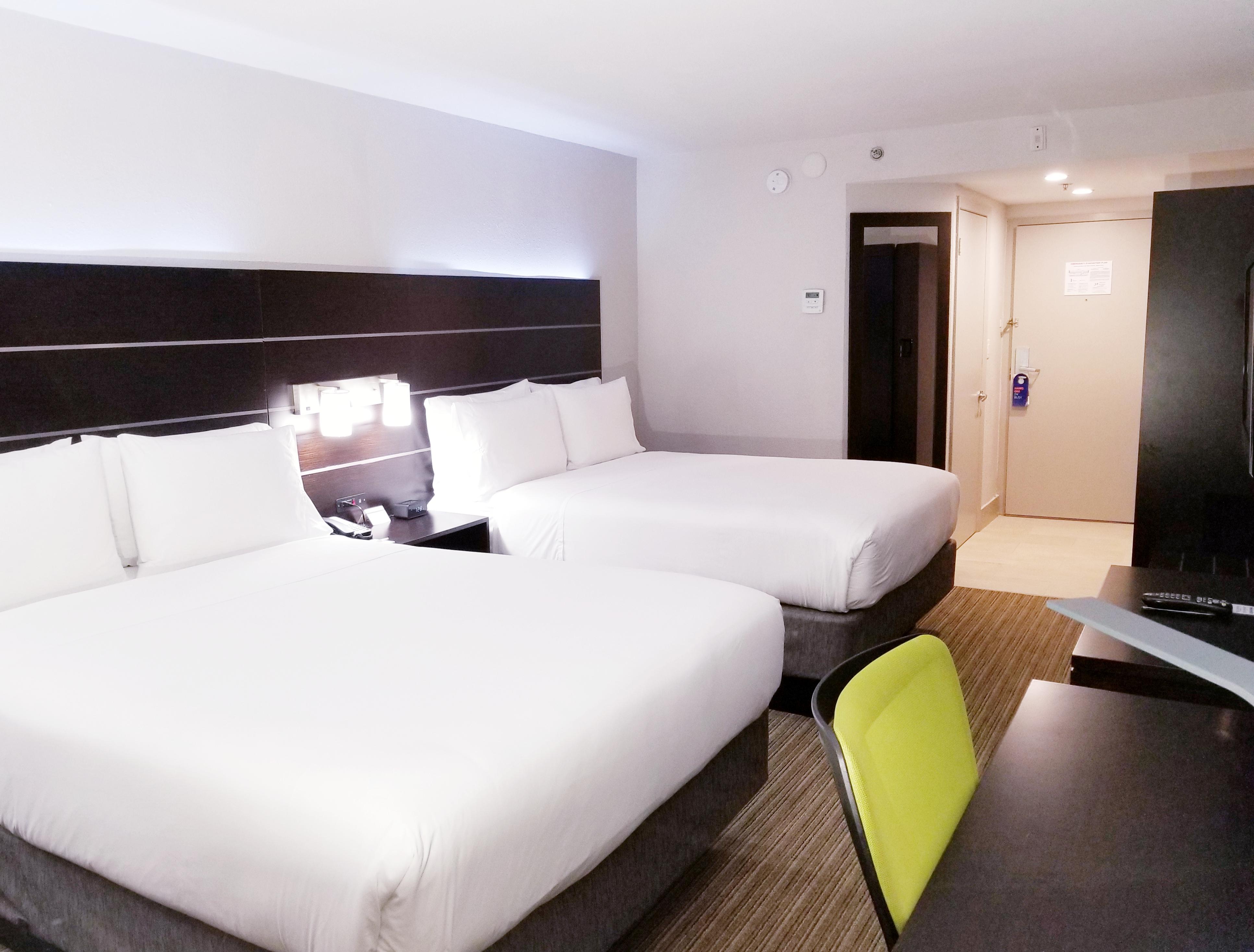 Holiday Inn Express Hotel & Suites Miami - Hialeah By Ihg Esterno foto