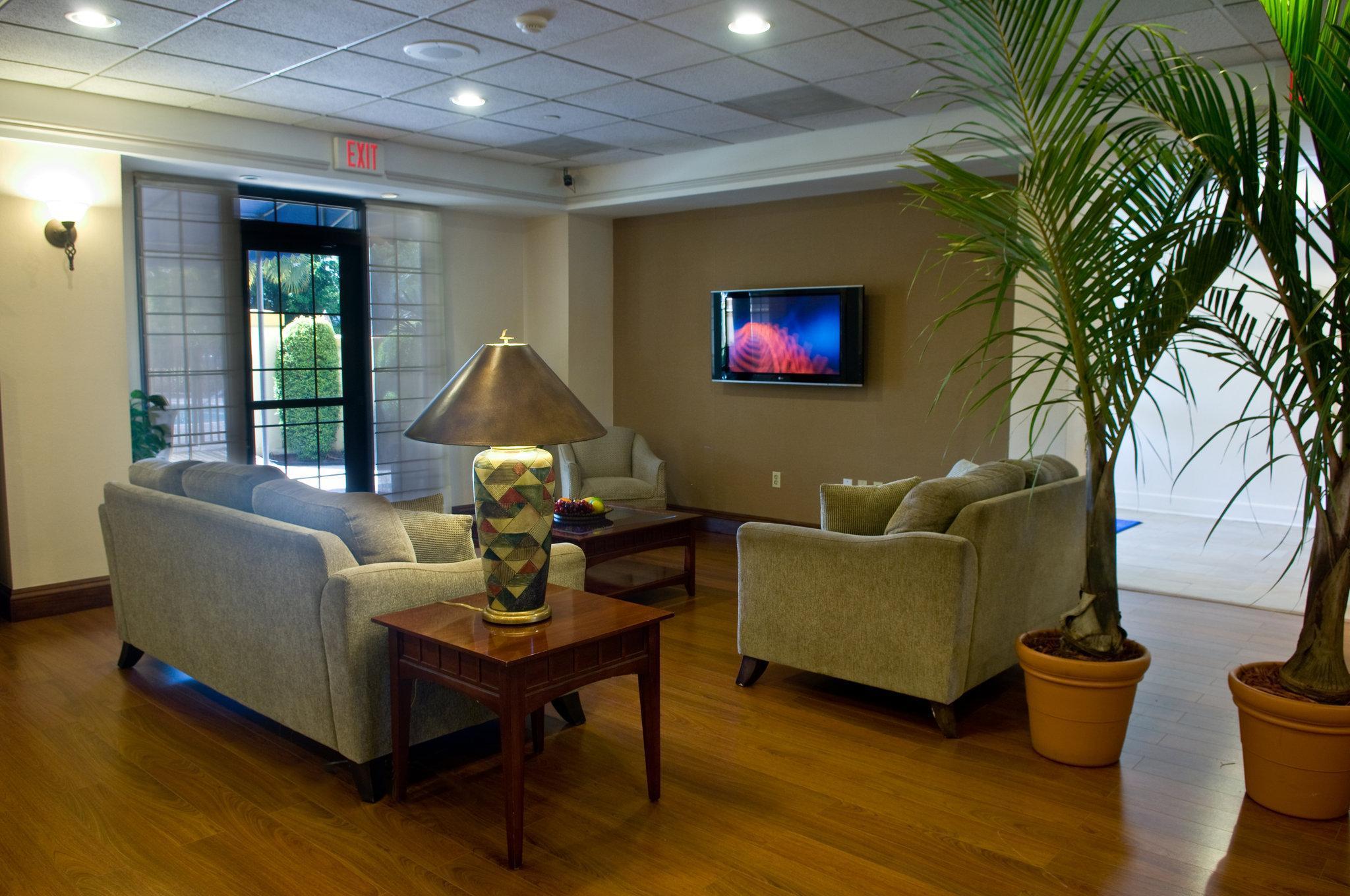 Holiday Inn Express Hotel & Suites Miami - Hialeah By Ihg Esterno foto